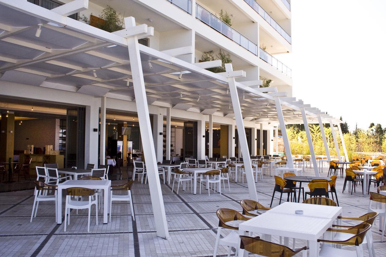 Hotel Morina Palace Dhërmi Buitenkant foto